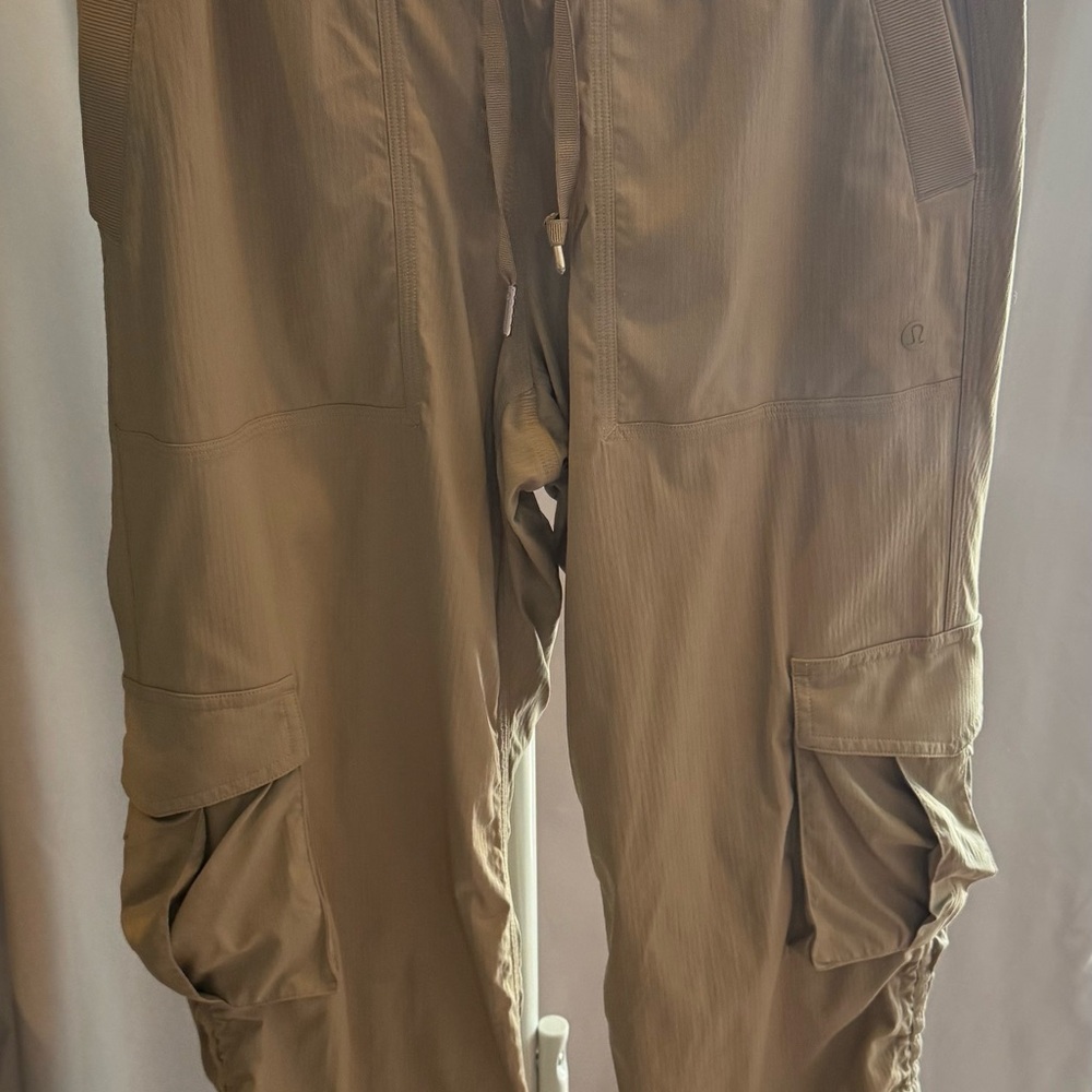 lululemon Athletica Dance Studio Tan Women's Cargo Jogger Pants